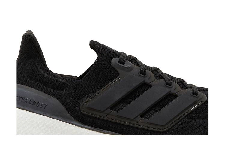 ultraboost-light-black-white-gy9351_01