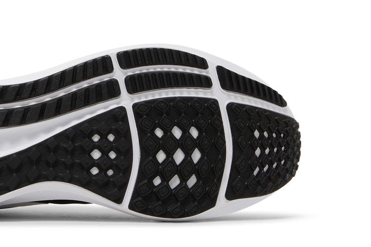 Кроссовки Nike Air Zoom Pegasus 39 TB 'Black Dark Smoke Grey'