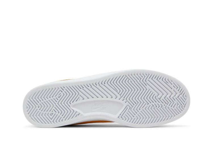 bruin-react-sb-game-royal-university-gold-cj1661-400_03