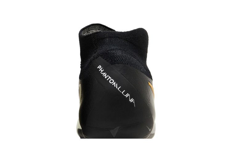 Кроссовки Nike Phantom Luna 2 Pro FG 'White Black Metallic Gold Coin'