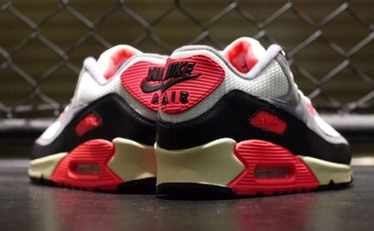 Кроссовки Nike Air Max 90 OG Vintage 'Infrared' 2013