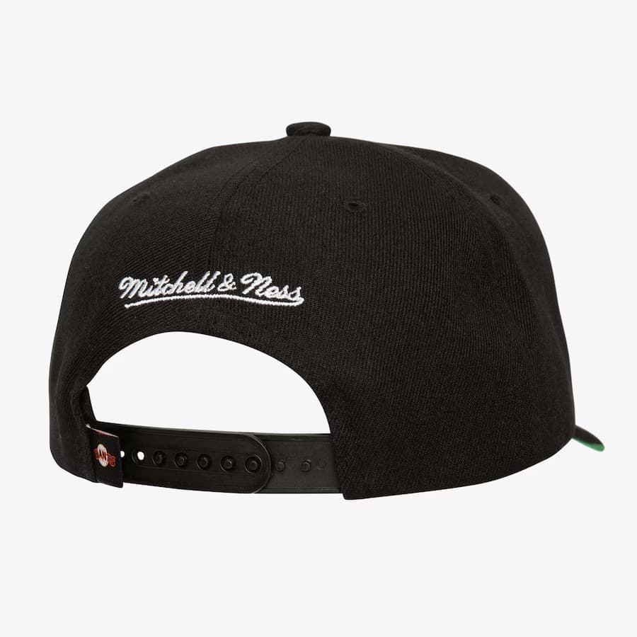 Mitchell-Ness-Black-San-Francisco-Giants-Neon-Logo-Pro-Crown-Snapback-Hat-1