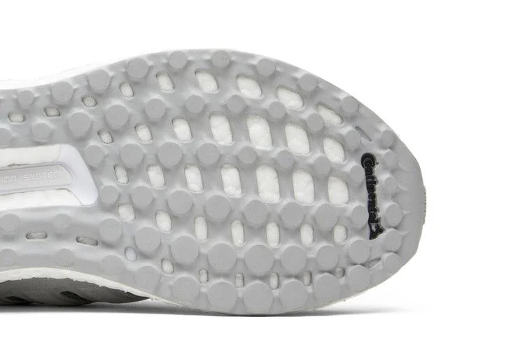 Кроссовки Reigning Champ x adidas UltraBoost 3.0 Limited 'Clear Grey