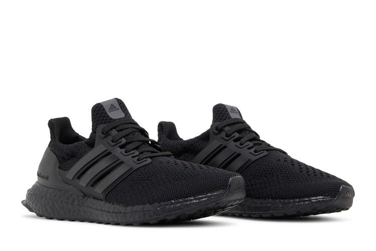 wmns-ultraboost-5-0-dna-triple-black-gv8743_07