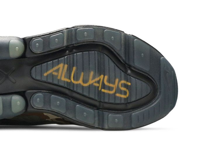 air-max-270-gs-doernbecher-2018-bv7249-001_04