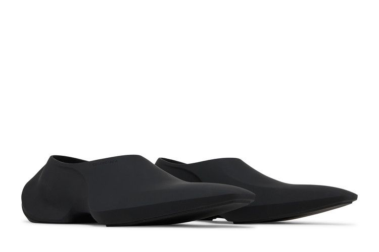 balenciaga-space-shoe-matte-black-689242-w0foc-1001_07