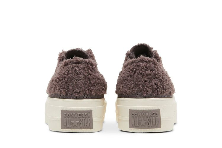 wmns-chuck-taylor-all-star-platform-low-cozy-sherpa-violet-ore-572201c_05