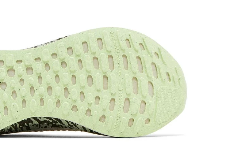 Krossovki-Nike-Wmns-ReactX-Infinity-Run-4-Premium-Light-Bone-Cargo-Khaki-4