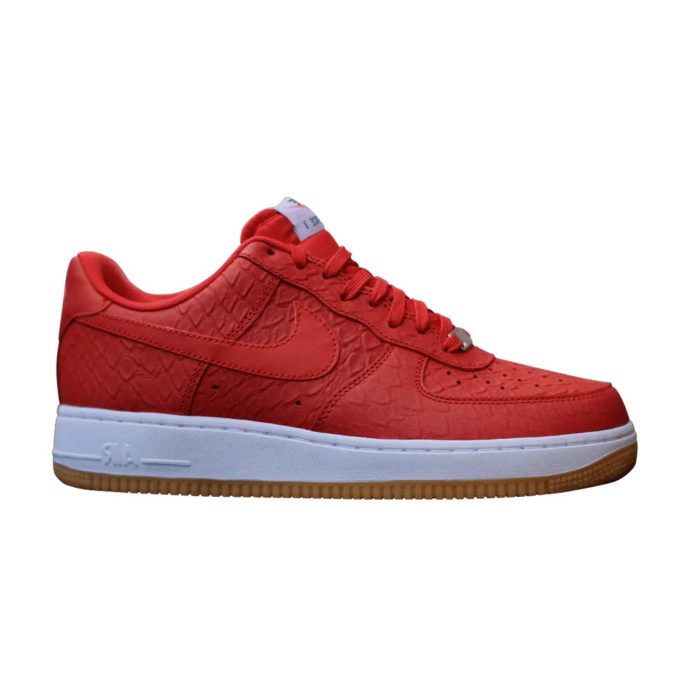 Krossovki-Nike-Air-Force-1-Low-07-LV8-Red-Python