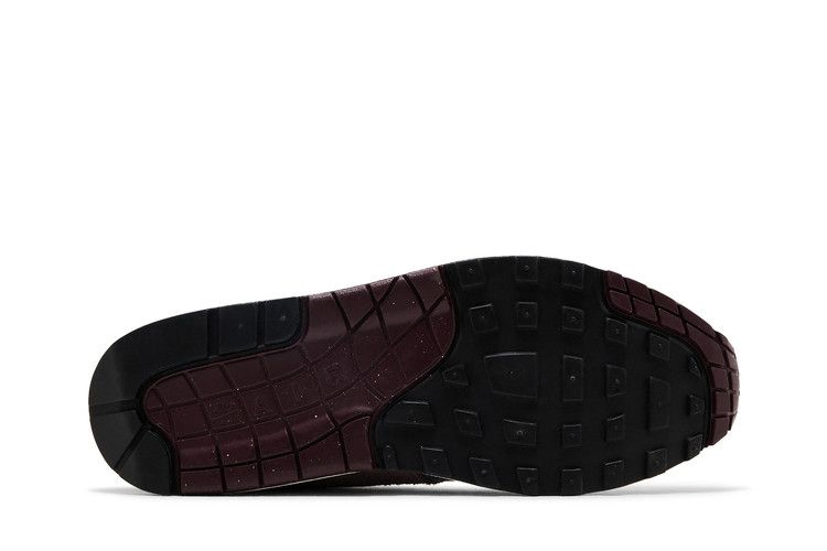 air-max-1-essential-premium-burgundy-crush-fq7327-001_03