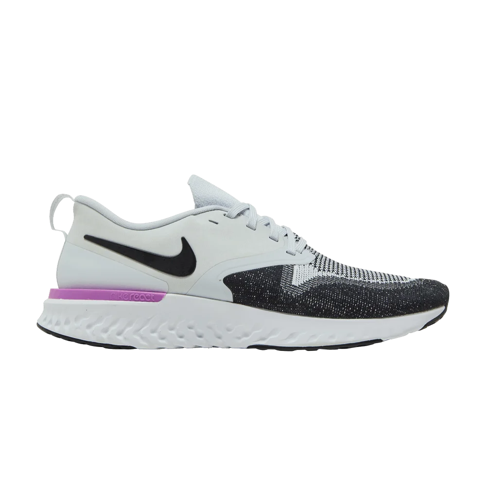 Krossovki-Nike-Odyssey-React-Flyknit-2-Platinum-Violet-Black