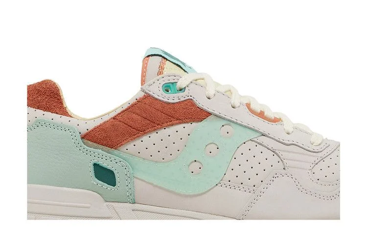 Krossovki-Saucony-Shadow-5000-St-Barths-1