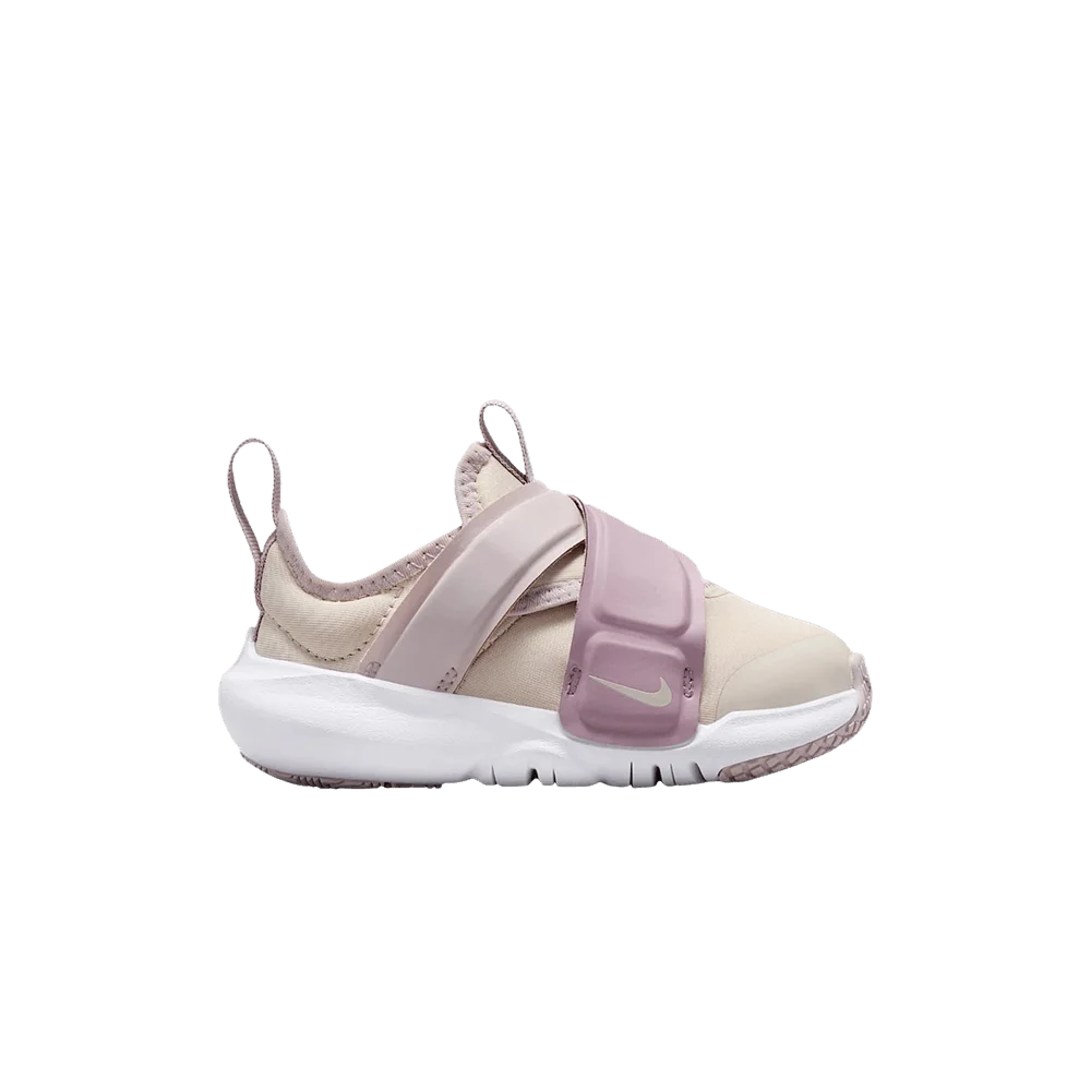 Krossovki-Nike-Flex-Advance-TD-Plum-Fog-Light-Orewood-Brown