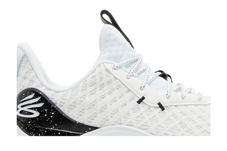 curry-flow-10-team-white-black-3026624-100_01