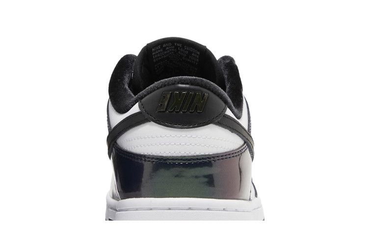 Кроссовки Nike Wmns Dunk Low SE 'Just Do It - Iridescent'