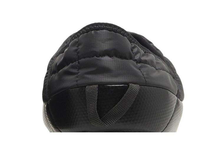 thermoball-traction-mule-black-white-nf0a3uznky41_06
