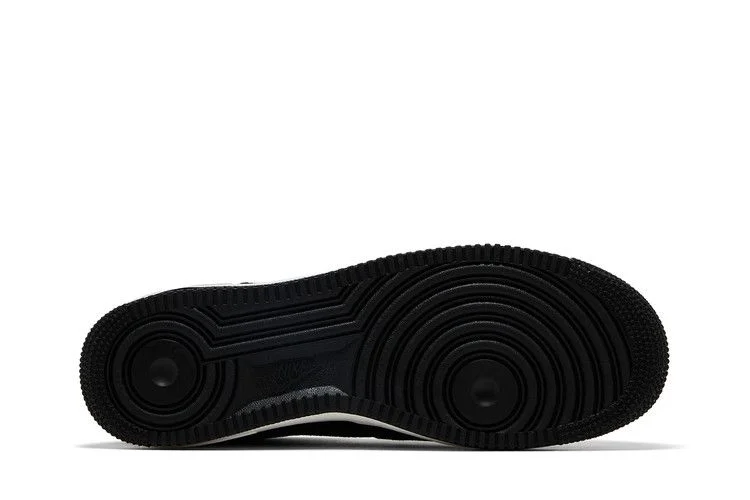 Кроссовки Nike Air Force 1 '07 LV8 'Embroidered Swoosh - Black Sail'