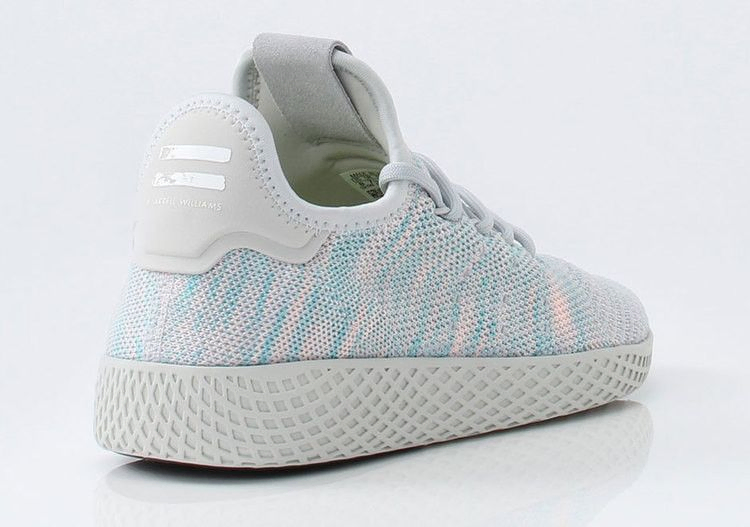 Кроссовки Pharrell x adidas Tennis Hu 'Blue Pink'