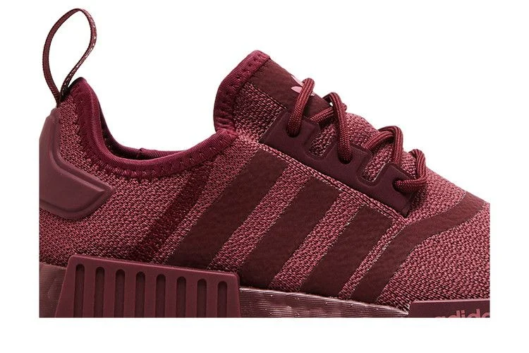 Кроссовки Adidas Wmns NMD_R1 'Shadow Red'