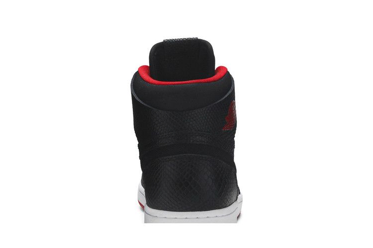 air-jordan-1-retro-high-nouveau-snakeskin-819176-001_06