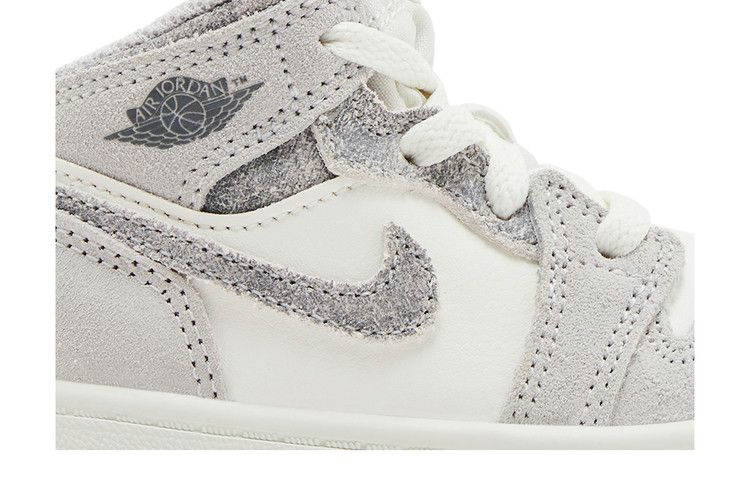 Кроссовки Air Jordan 1 Mid SE TD 'Neutral Grey Sail'