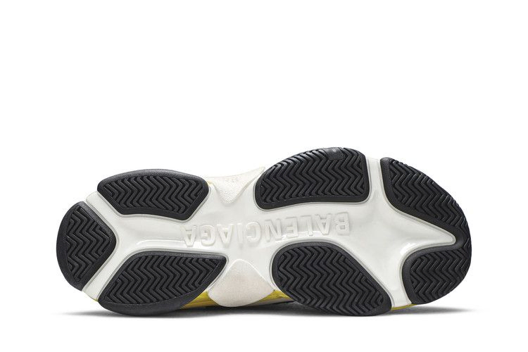 Кроссовки Balenciaga Triple S Sneaker 'Black Yellow'