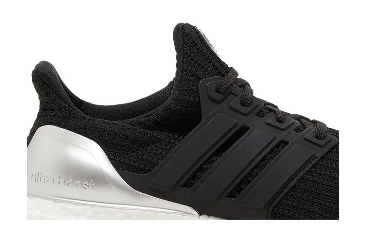 Кроссовки Adidas Wmns UltraBoost 4.0 DNA 'Black Silver'