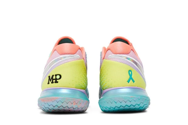 Кроссовки NikeCourt Zoom Vapor Cage 4 'Doernbecher 2022'