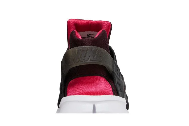 Krossovki-Nike-Huarache-Free-Run-Bred-6