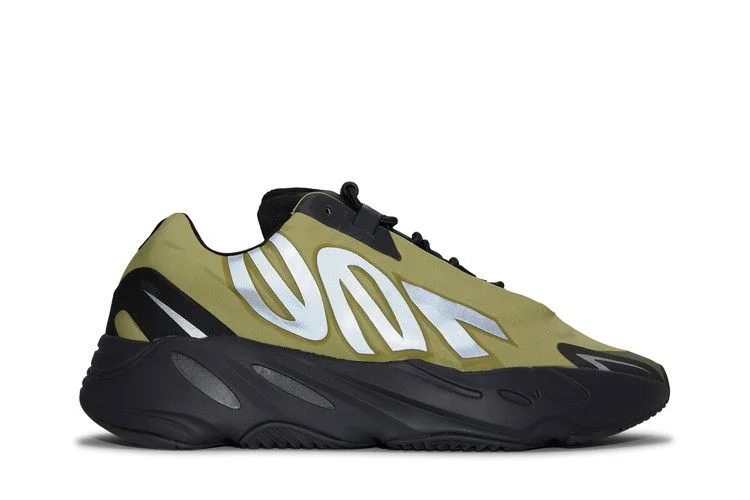 Krossovki-adidas-Mens-Yeezy-Boost-700-MNVN-Resin-8
