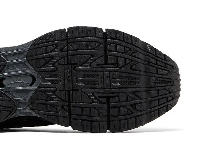 Krossovki-Mizuno-Wave-Prophecy-LS-Iron-Gate-Black-4
