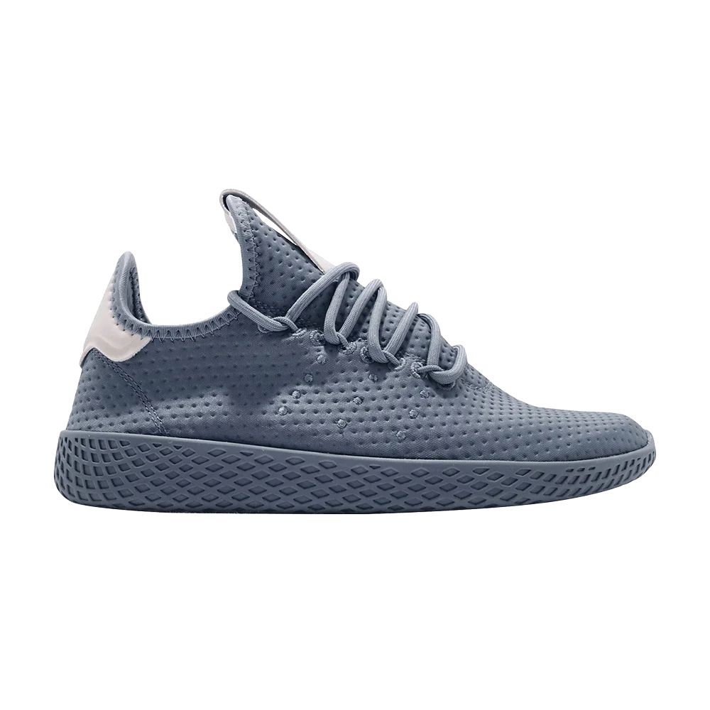 Krossovki-Pharrell-Williams-x-adidas-Wmns-Tennis-HU-HK-Raw-Grey