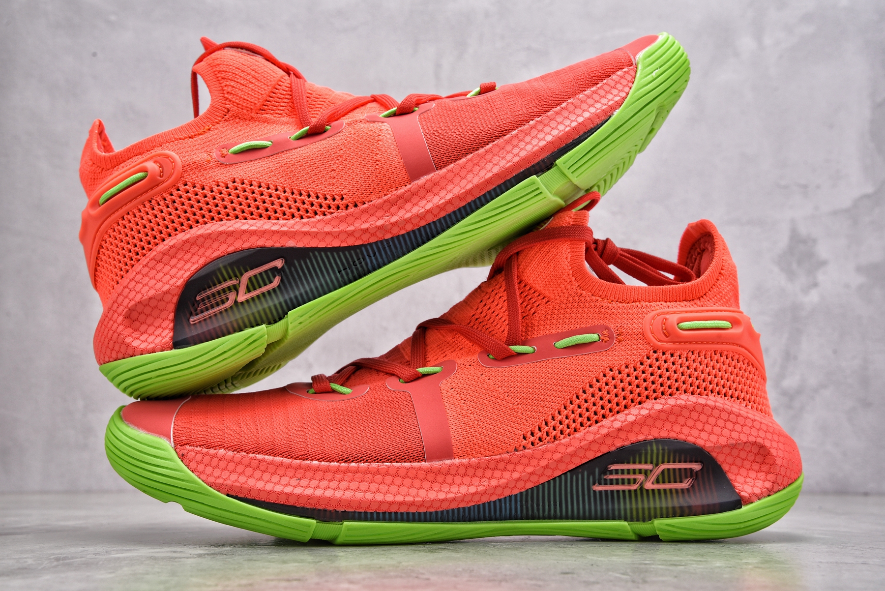 Кроссовки Under Armour Curry 6 Roaracle