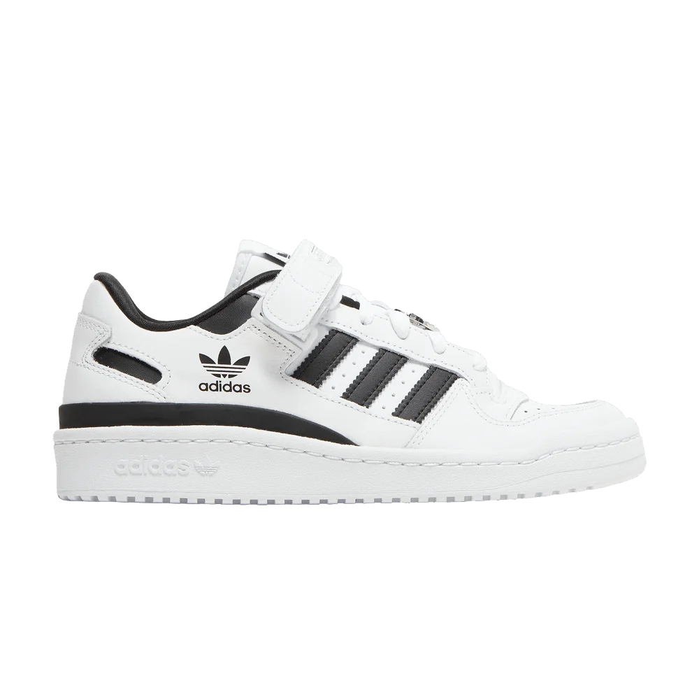 Krossovki-adidas-Wmns-Forum-Low-White-Black-1