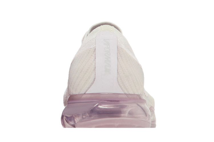 wmns-air-vapormax-light-violet-849557-501_06