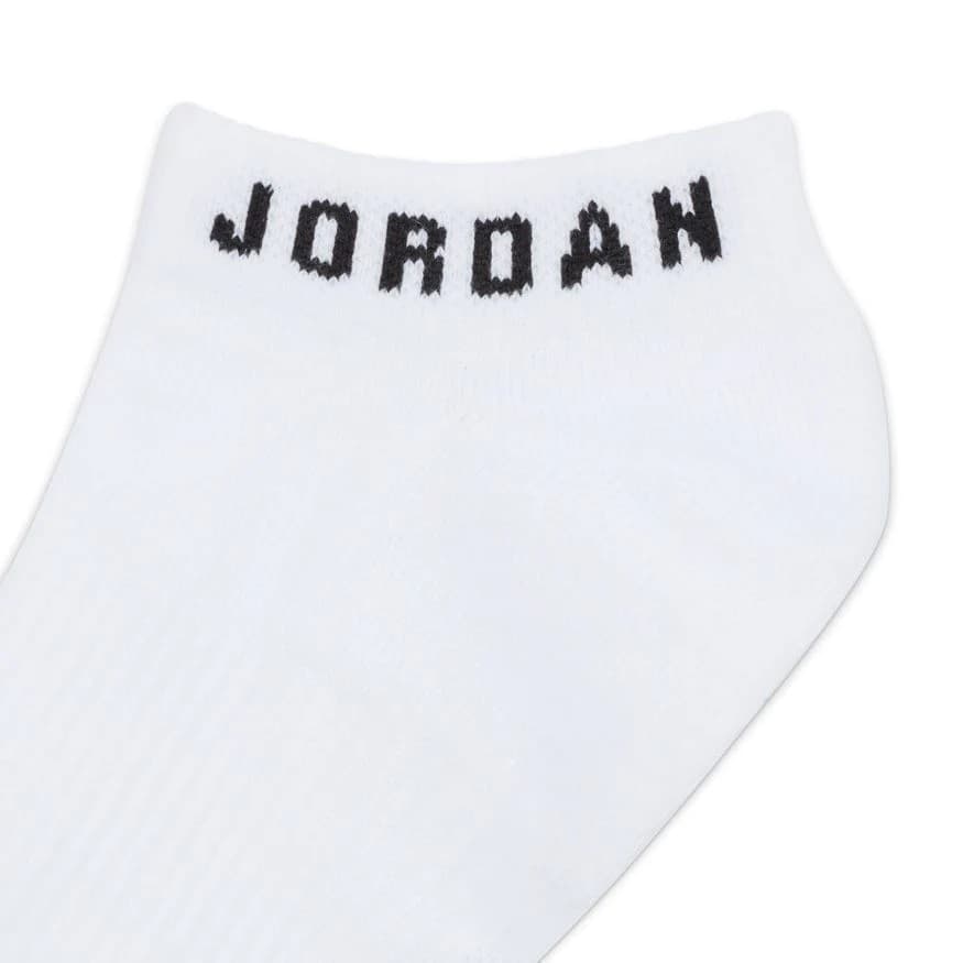 2023-Jordan-Everyday-Max-No-Show-White-Socks-3-Pack-2