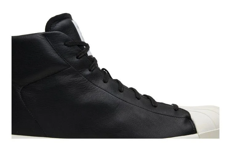 Krossovki-Rick-Owens-x-adidas-Mastodon-Pro-Model-2-Black-Milk-1