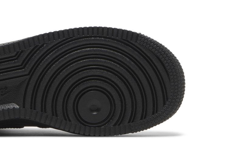 Кроссовки Nike Wmns Air Force 1 '07 Mid 'Triple Black'