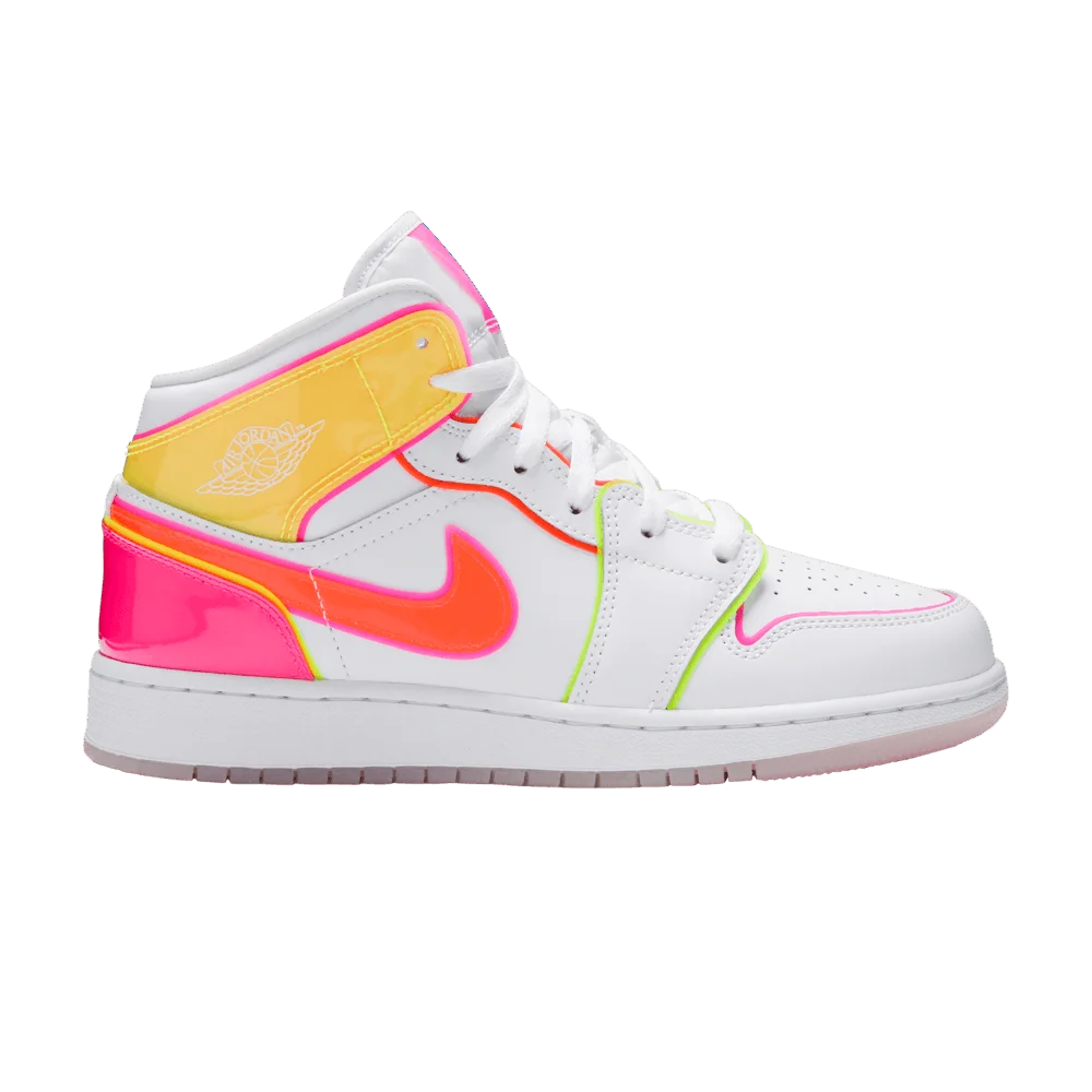 Krossovki-Air-Jordan-1-Mid-SE-GS-Edge-Glow