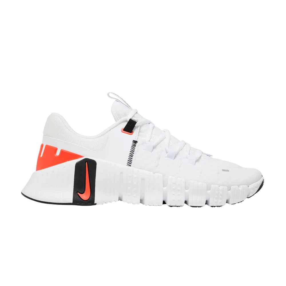 Krossovki-Nike-Free-Metcon-5-White-Bright-Crimson