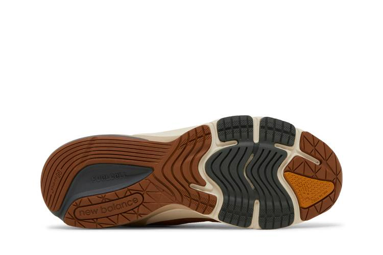 Кроссовки Carhartt WIP x New Balance 990v6 Made in USA 'Sculpture Center'