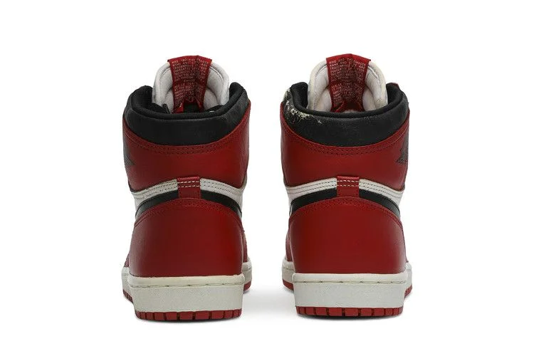 Кроссовки Air Jordan 1 High 'Chicago' 1985