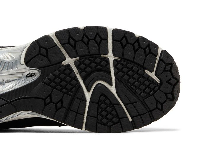 Кроссовки New Balance 1906R 'Black White'