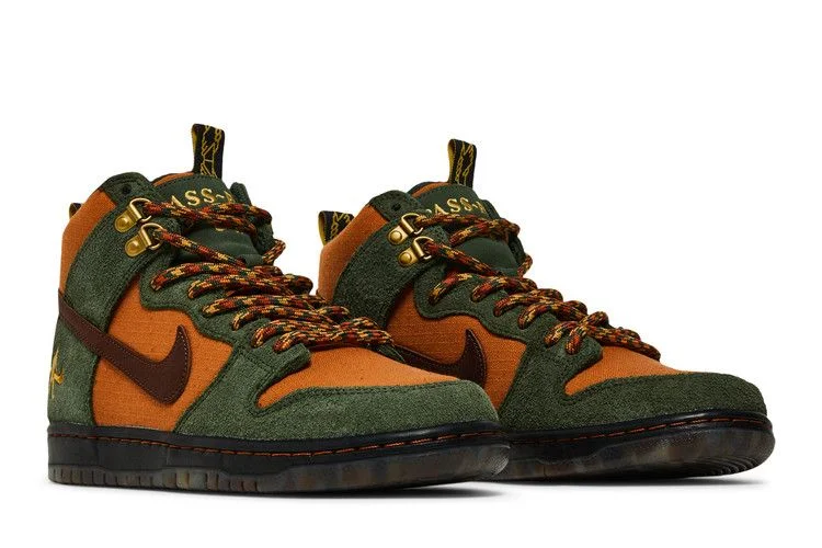 Krossovki-PassPort-x-Nike-Dunk-High-SB-Workboot-7