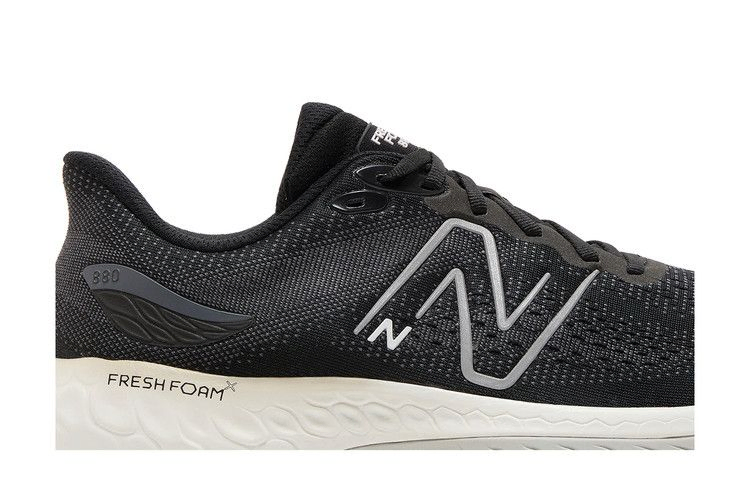 Кроссовки New Balance Fresh Foam X 880v12 'Black Light Aluminum'