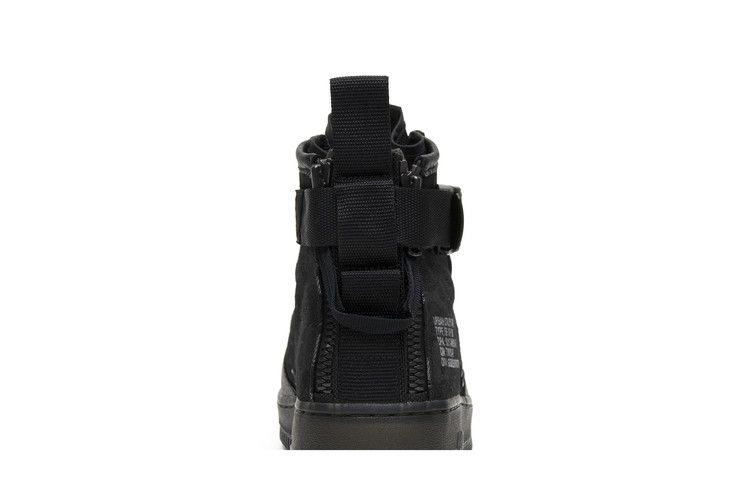Кроссовки Nike SF Air Force 1 Mid 'Tiger Camo'