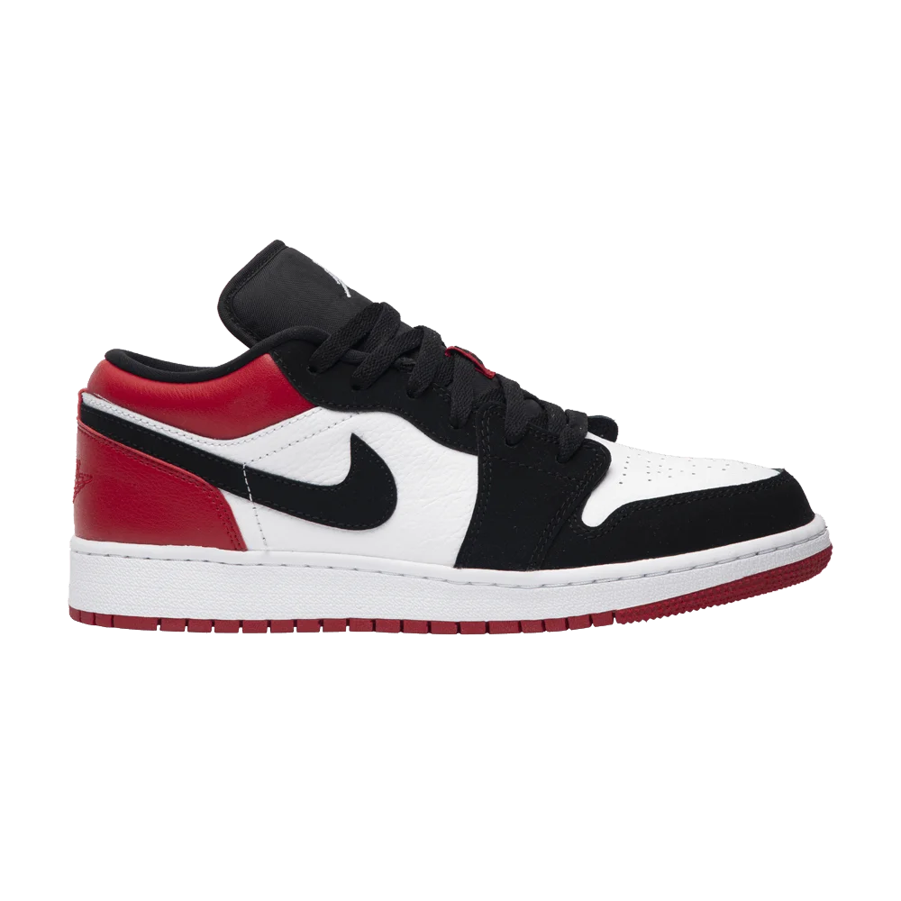 Krossovki-Air-Jordan-1-Low-GS-Black-Toe