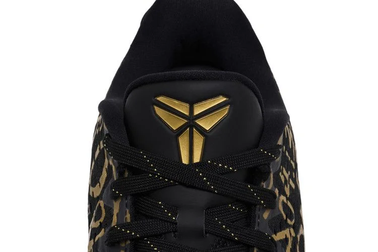 Krossovki-Nike-Kobe-11-Protro-Low-Mamba-Day-8