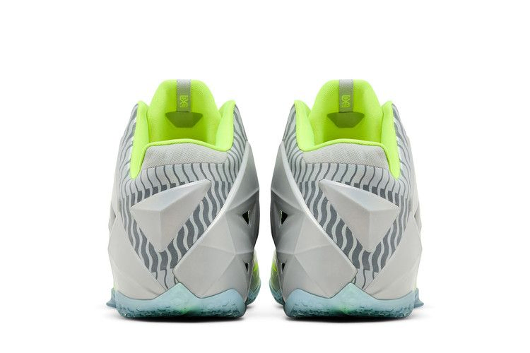 Кроссовки Nike LeBron 11 'Maison du LeBron'