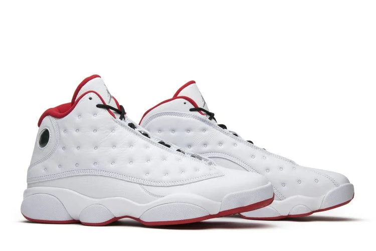Krossovki-Air-Jordan-13-Retro-History-of-Flight-7